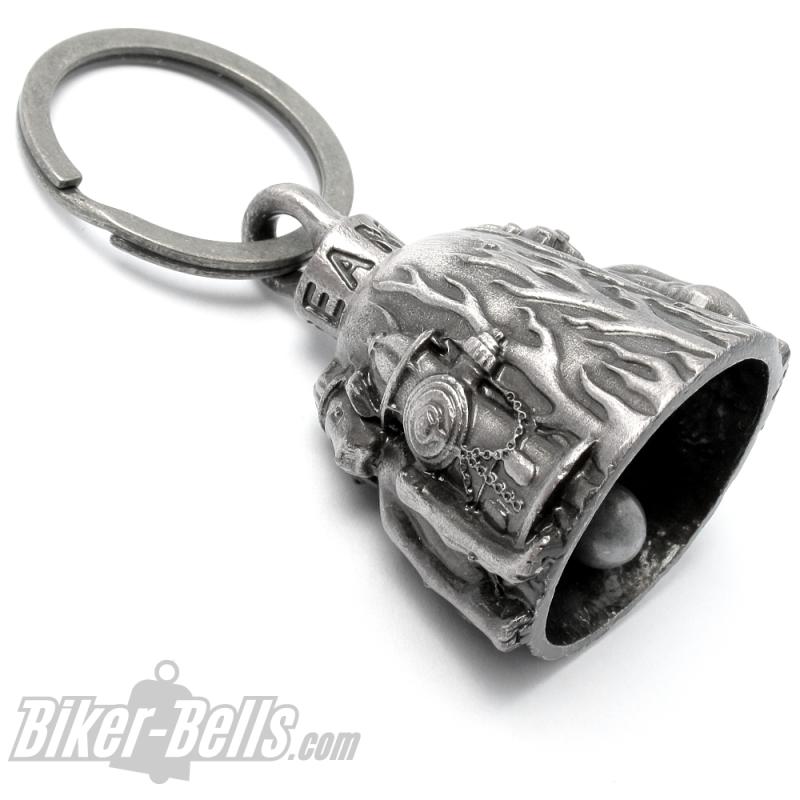 Hund mit Feuerwehrhelm neben Hydrant Feuerwehr Biker-Bell Motorrad Glücksbringer